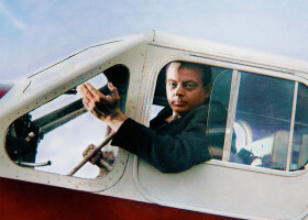 Екзюпері-письменник існував у тісній співтворчості з Екзюпері-пілотом