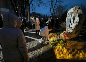 Загальнонаціональна хвилина мовчання та акція «Запали свічку»