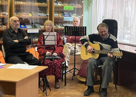 Поетично-музична композиція «Мелодії рідного дому лунають»