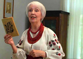 "Жінка – це епоха": "Рубікон" та "Анастасіс" представили виставу у музеї Короленка