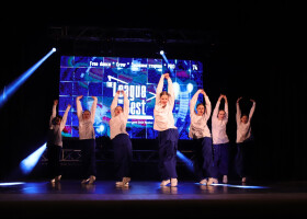 «Битва танцювальних шкіл»: 700 учасників, шалені емоції та допомога ЗСУ