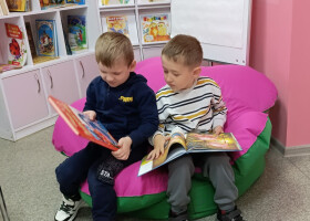 Перші сходинки у бібліотеці