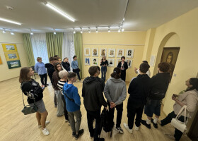 Інклюзивна екскурсія експозицією малюнків Саші Путрі