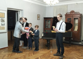 У Полтавському літературно-меморіальному музеї В.Г.Короленка відбувся теплий і натхненний музичний вечір, підготовлений учнями Богдана Стегнія