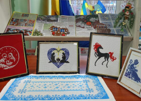 Вишивка, що відкриває Новий рік: роботи Зої Дацько