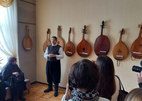 Виставка кобзарських музичних інструментів, присвячена пам’яті відомого кобзаря Миколи Будника