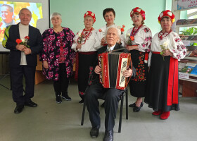 Поезія Дмитра Луценка з мелодіями Олексія Чухрая