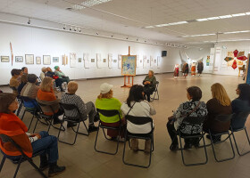 "Філософія душі української жінки": авторська екскурсія у художньому музеї