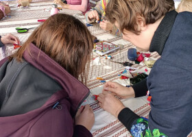 Майстер-клас із виготовлення ляльки-мотанки в музеї Панаса Мирного