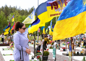 8 травня: покладання квітів з нагоди Дня пам’яті та перемоги над нацизмом у Другій світовій війні