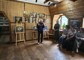 Відкриття персональної фотовиставки Тетяни Янчук «І ллється музика квітів»