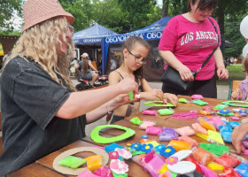 Парк "Перемога": свято на честь початку літа та канікул