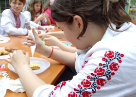 "Розписані серцем": святковий майстер-клас у парку «Перемога»