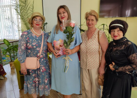 Магія «Леді з квітня»