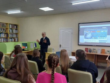 Зазирнути у свій власний світ, ризикнути відкрити нове й підсилити себе