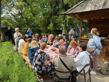 Міська тематична пішохідна екскурсія «Пам’ятні місця Полтави»