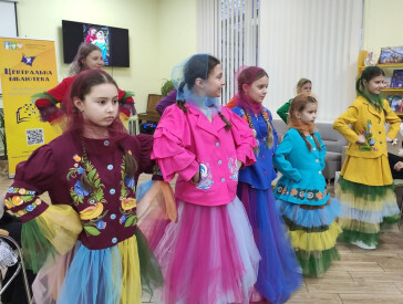 «Льонова палітра: Полтавська казка»