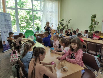 Розвиток через гру і творчість