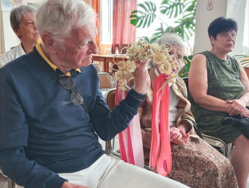 Вінок – захисне коло з правіків