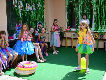 Тропічне літо у бібліотеці