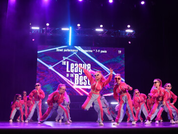 «Битва танцювальних шкіл»: 700 учасників, шалені емоції та допомога ЗСУ