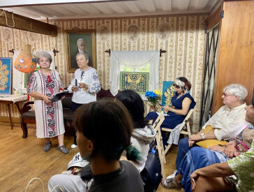 Персональна виставка витинанки "Предвічне древо України"