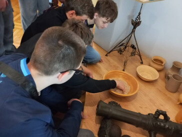 «У пошуках музейних скарбів»