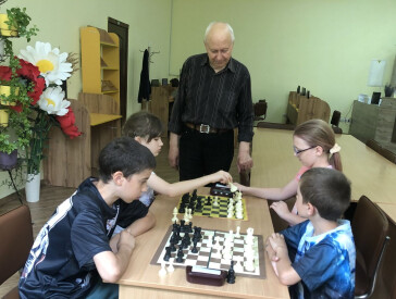 Прокачуй мозок – грай у шахи!