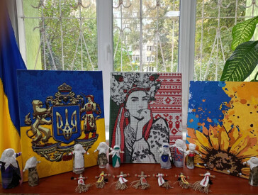 Картини, створені під звуки бойових канонад