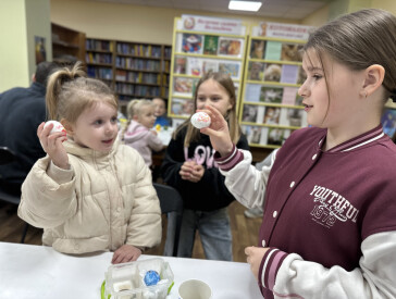 Візерунки весни: писанкові історії