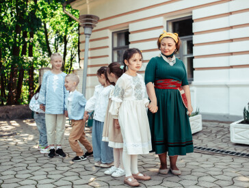 Мистецький Мурашник на садибі В.Г.Короленка