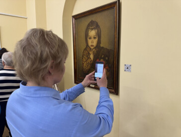 Інклюзивна екскурсія експозицією малюнків Саші Путрі