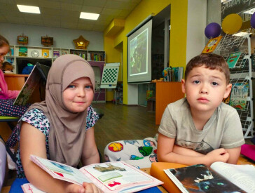 Під вітрилами літа