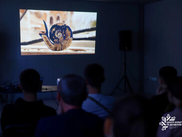 Напередодні Дня українського кіно у ЦКД спілкувалися з режисером «Порцелянової війни» Славою Леонтьєвим