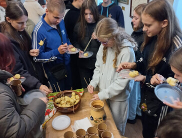 Тематична екскурсія «Лицарі України: козацтво – феномен вітчизняної історії»