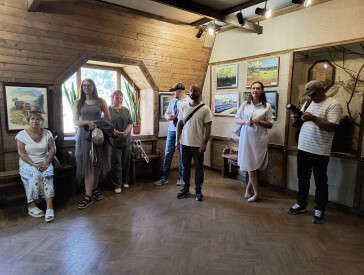 Презентація виставки творчих робіт учнів ПДХШ імені Святослава Пашинського «Від Карпат до Криму» з нагоди  Дня Незалежності України