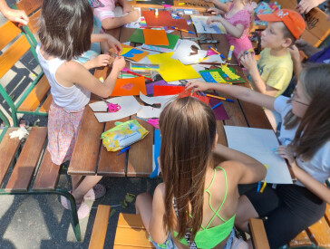 Майстер-клас до Дня Державного Прапора та Дня Незалежності у парку «Перемога»