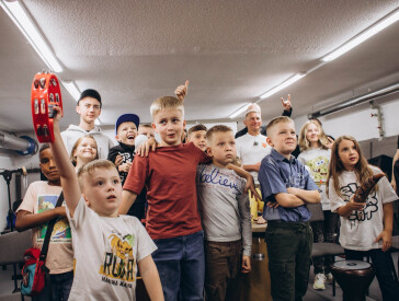 Живі виставки-презентації музичних інструментів в ПДМШ№1