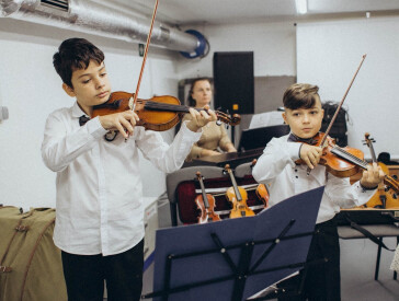 Живі виставки-презентації музичних інструментів в ПДМШ№1