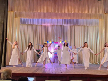 Благодійний арт-простір у Пальчиківській філії ЦКД об’єднав родини, творчість і підтримку ЗСУ