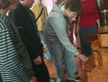 Пригоди на канікулах: ліцеїсти шукали скарби Короленківської садиби