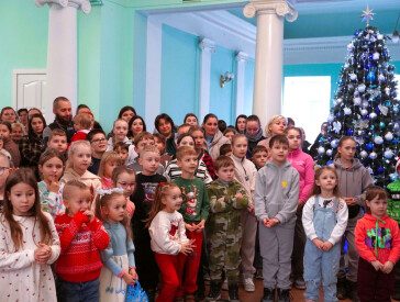 У Полтаві дітей загиблих Захисників України привітали з Днем Святого Миколая