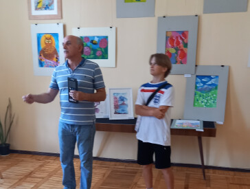 “Літо посміхається”