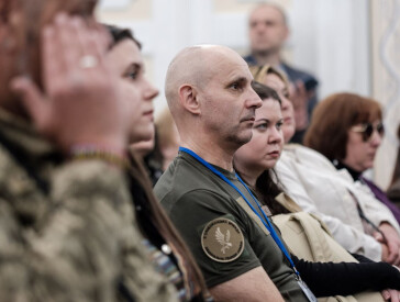 Нехай їхні слова, думки, віра, надія та любов увійдуть у ваше життя