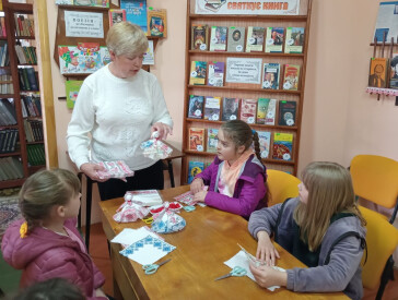 Майстер-клас: лялька-мотанка з серветок