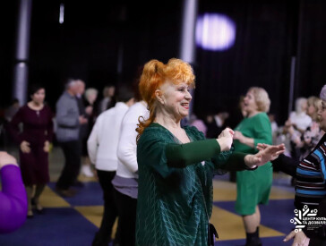 У ЦКД знову проводять тематичні вечори відпочинку для людей поважного віку