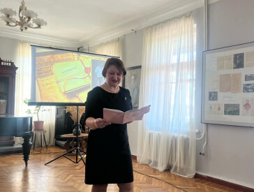 Оповідки про рідних