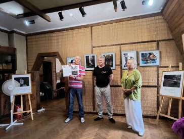 Відкриття фотовиставки жіночого портрету Валерія Кошеленка «Твоя краса врятує світ»