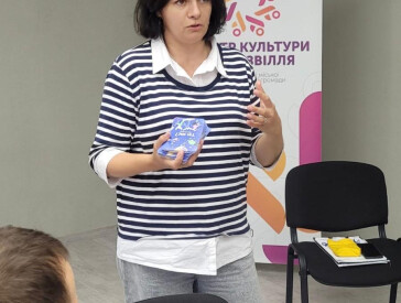 Обідня перерва із сенсом: у ЦКД шукали спокій у колі своїх