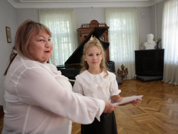 «Black and white» ювіляра